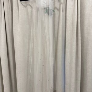 Rhinestone beaded White Bridal Veil